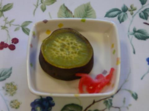 今日のおやつは、【ふかし芋】です。